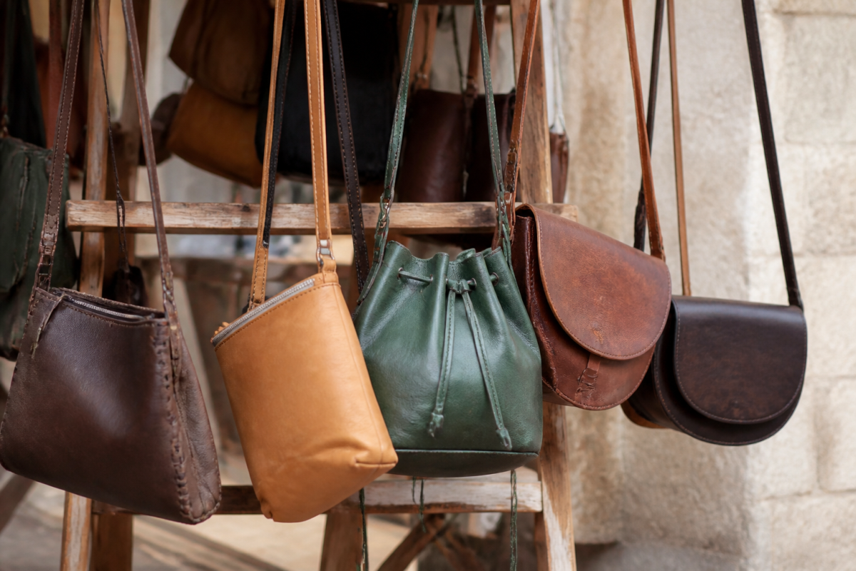 Sacs a main en cuir avec formes variees